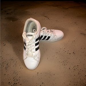 Adidas Neo Baseline w/Comfort Footbed